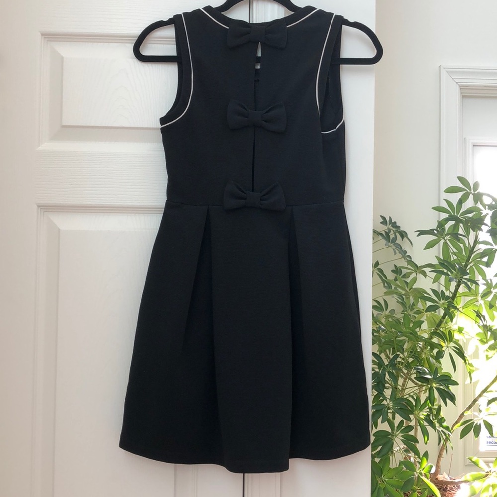 Monteau Bow Dress